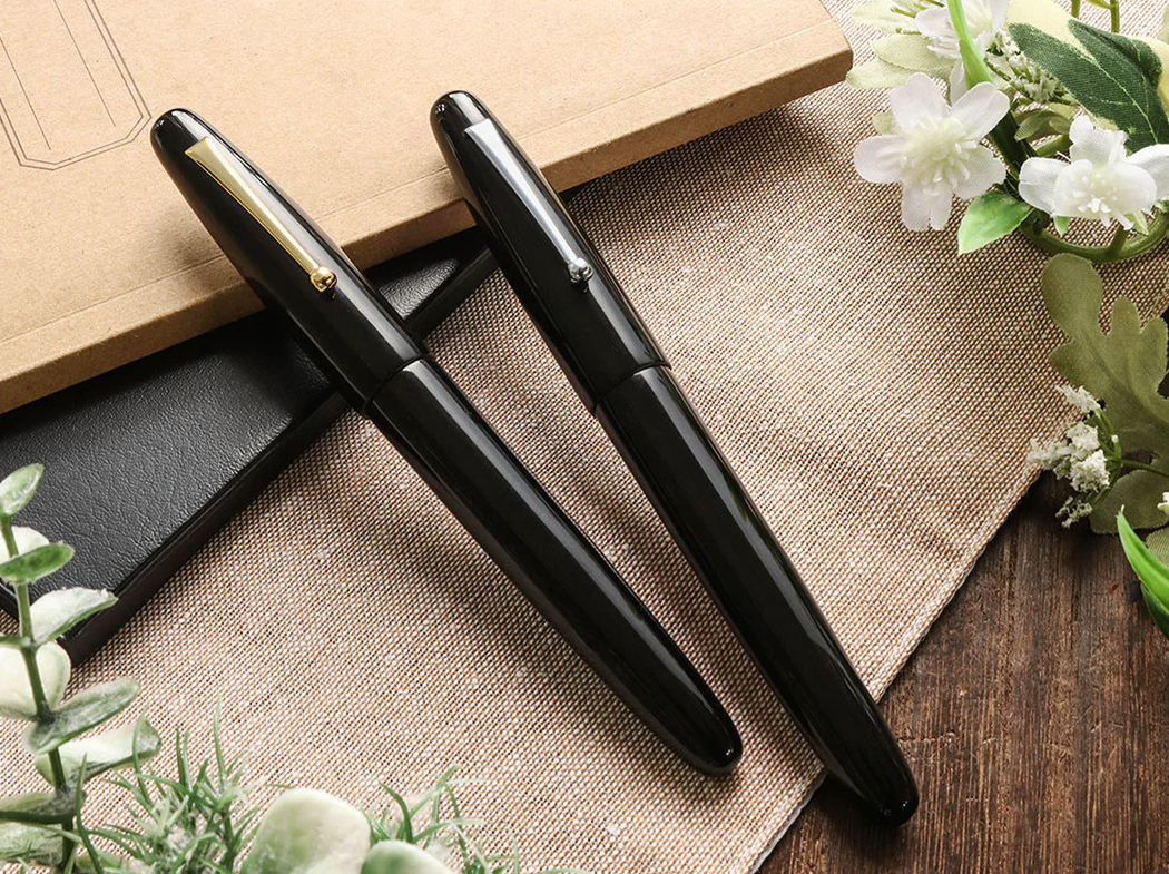 Wancher Dream Fountain Pen | TRUE EBONITE - SILK BLACK