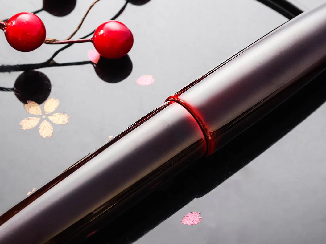 Wancher Dream Fountain Pen | TRUE URUSHI - KURO TAMENURI