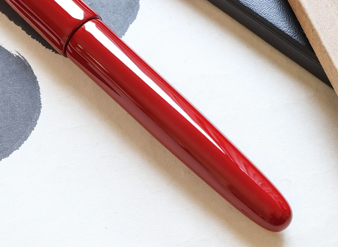 Wancher Dream Fountain Pen | TRUE URUSHI - RED