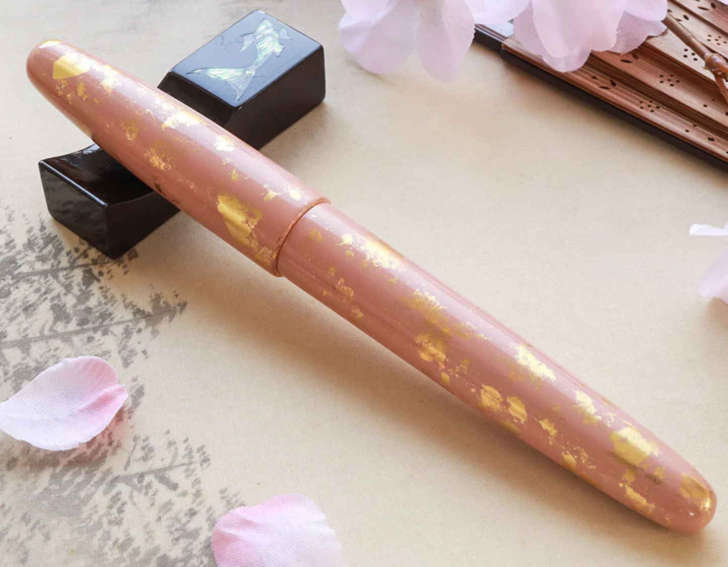 Wancher Dream Fountain Pen | Kyoto Urushi Kotoiro - Kyoto Cherry Blossom