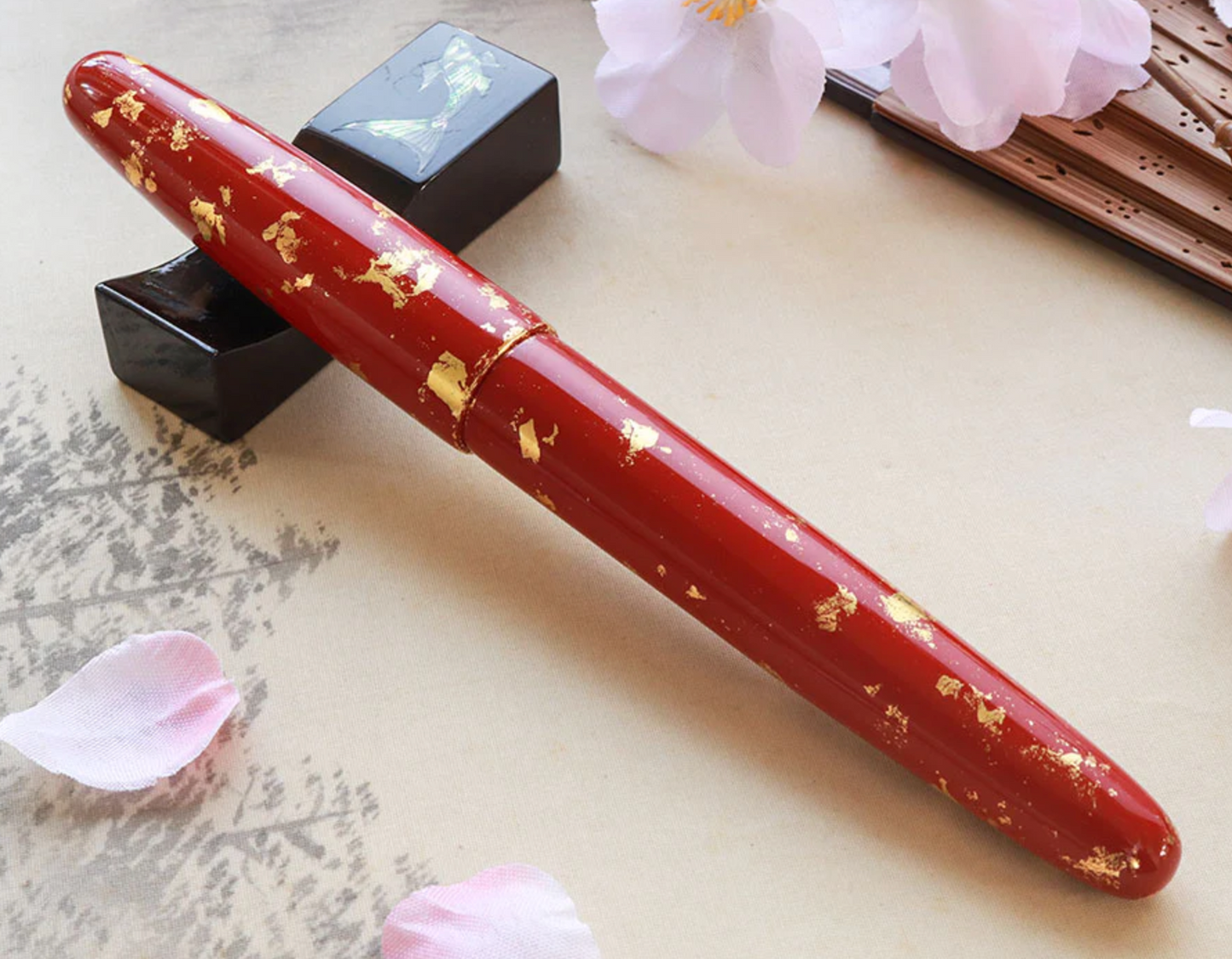 Wancher Dream Fountain Pen | Kyoto Urushi Kotoiro - Byodoin Temple