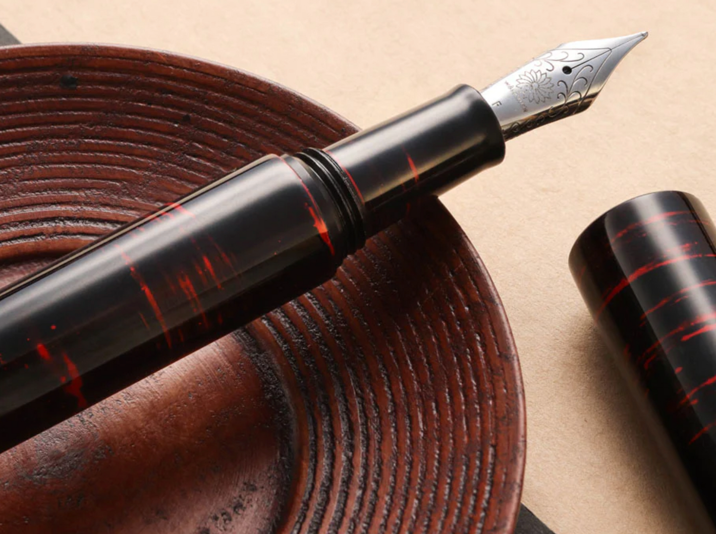 Wancher Dream Fountain Pen | AIZU URUSHI - AKEBONO -Nuri