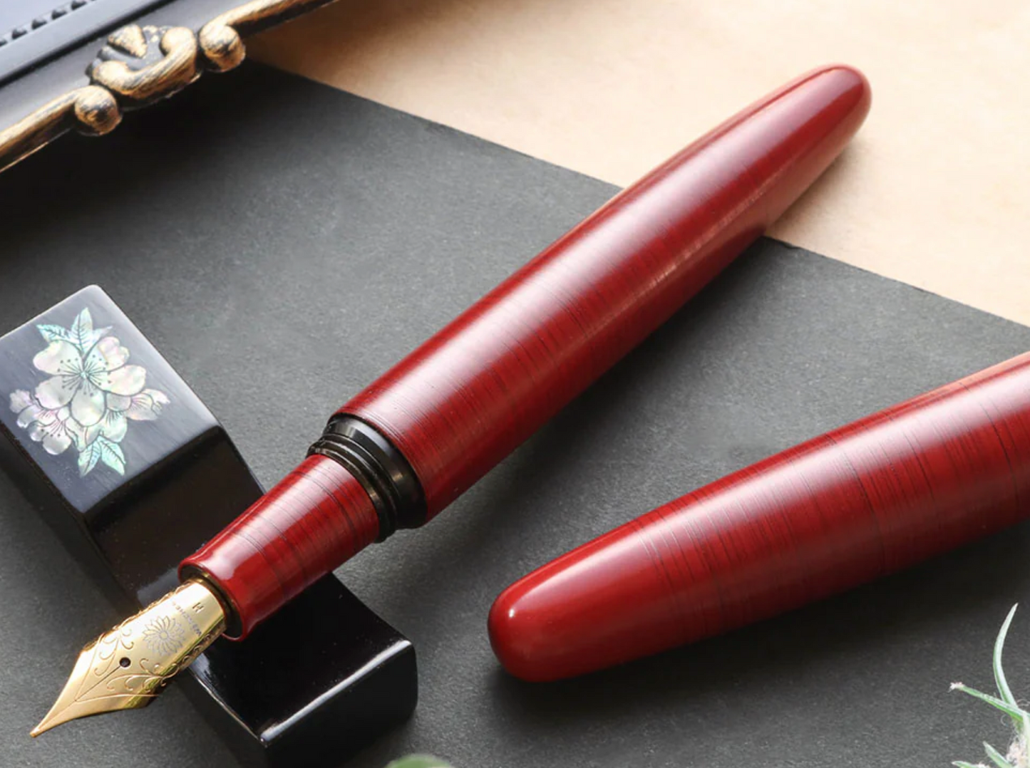 Wancher Dream Fountain Pen | AIZU URUSHI - KOMA -Nuri