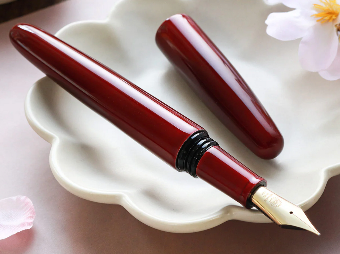 Wancher Dream Fountain Pen | AIZU URUSHI - Tamamushi-nuri