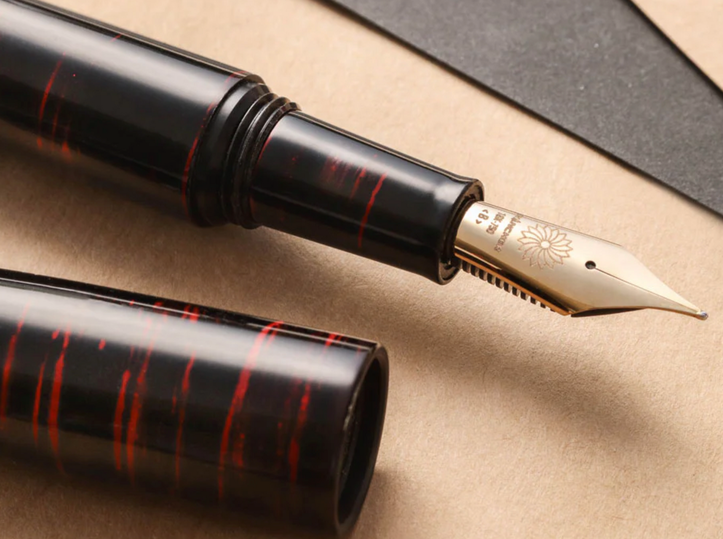 Wancher Dream Fountain Pen | AIZU URUSHI - AKEBONO -Nuri