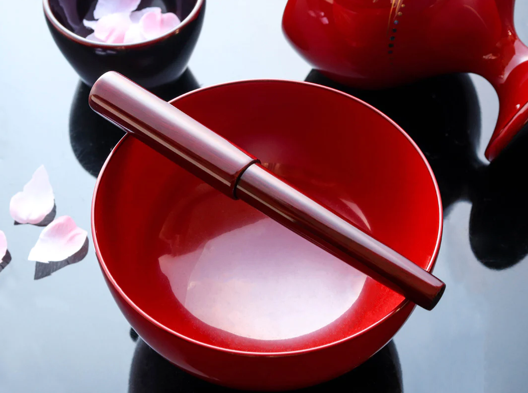 Wancher Fountain Pen | SEKAI AIZU URUSHI - SANDALWOOD