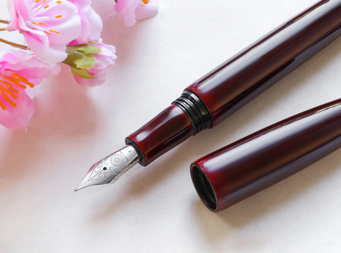 Wancher Dream Fountain Pen | TRUE URUSHI - AKA TAMENURI