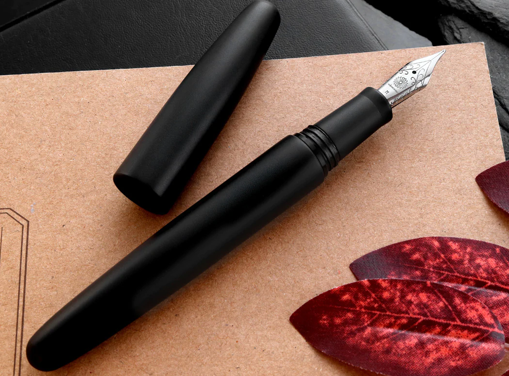 Wancher Dream Fountain Pen | TRUE EBONITE - MATT BLACK