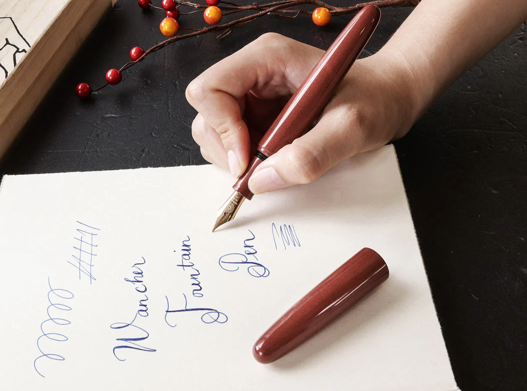 Wancher Dream Fountain Pen | TRUE EBONITE - SAND RED