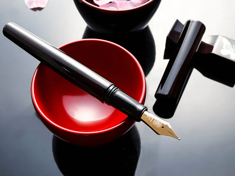 Wancher Fountain Pen | SEKAI AIZU URUSHI - EBONY