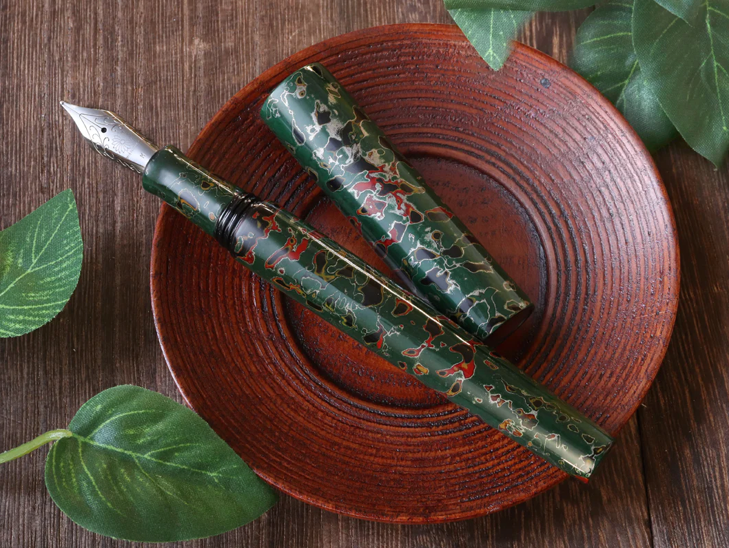 Wancher Fountain Pen | SEKAI TSUGARU URUSHI - MIDORI-AGE