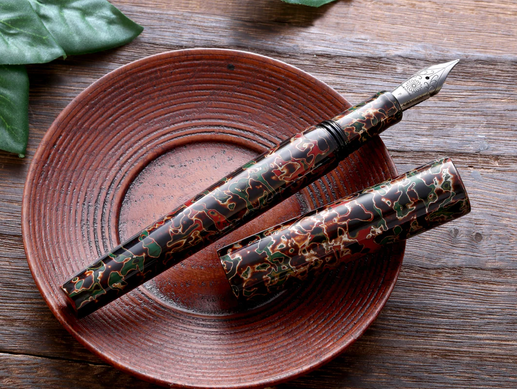 Wancher Fountain Pen | SEKAI TSUGARU URUSHI - KURO-AGE