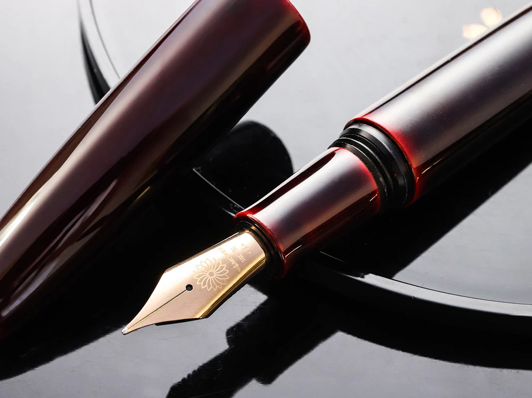 Wancher Dream Fountain Pen | TRUE URUSHI - KURO TAMENURI