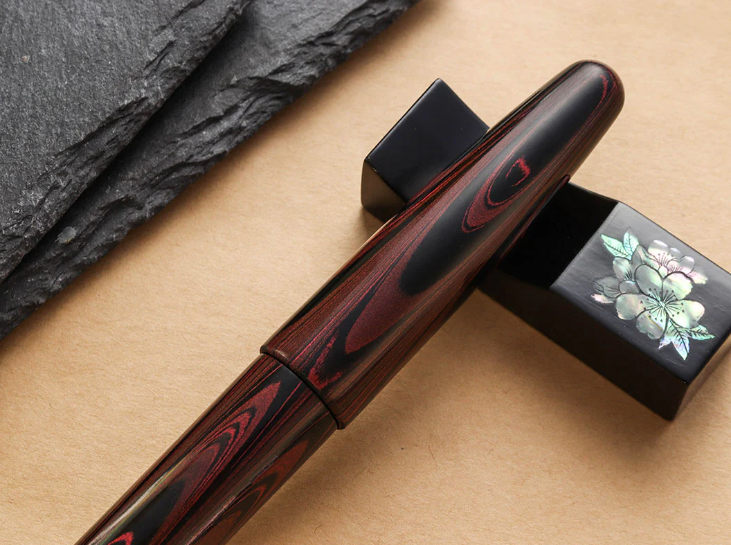 Wancher Dream Fountain Pen | TRUE EBONITE - MARBLE RED