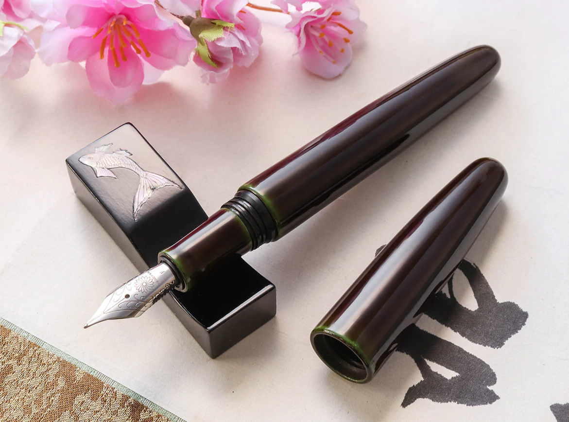 Wancher Dream Fountain Pen | TRUE URUSHI - HEKI TAMENURI