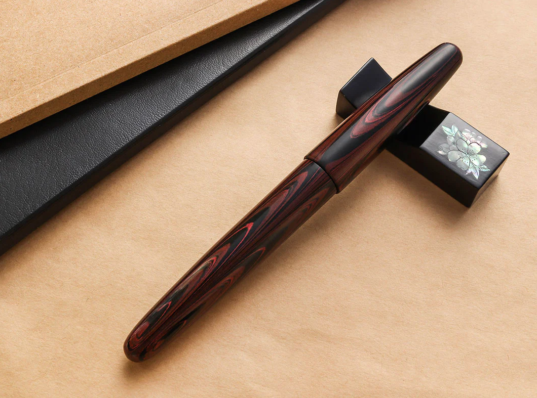 Wancher Dream Fountain Pen | TRUE EBONITE - MARBLE RED