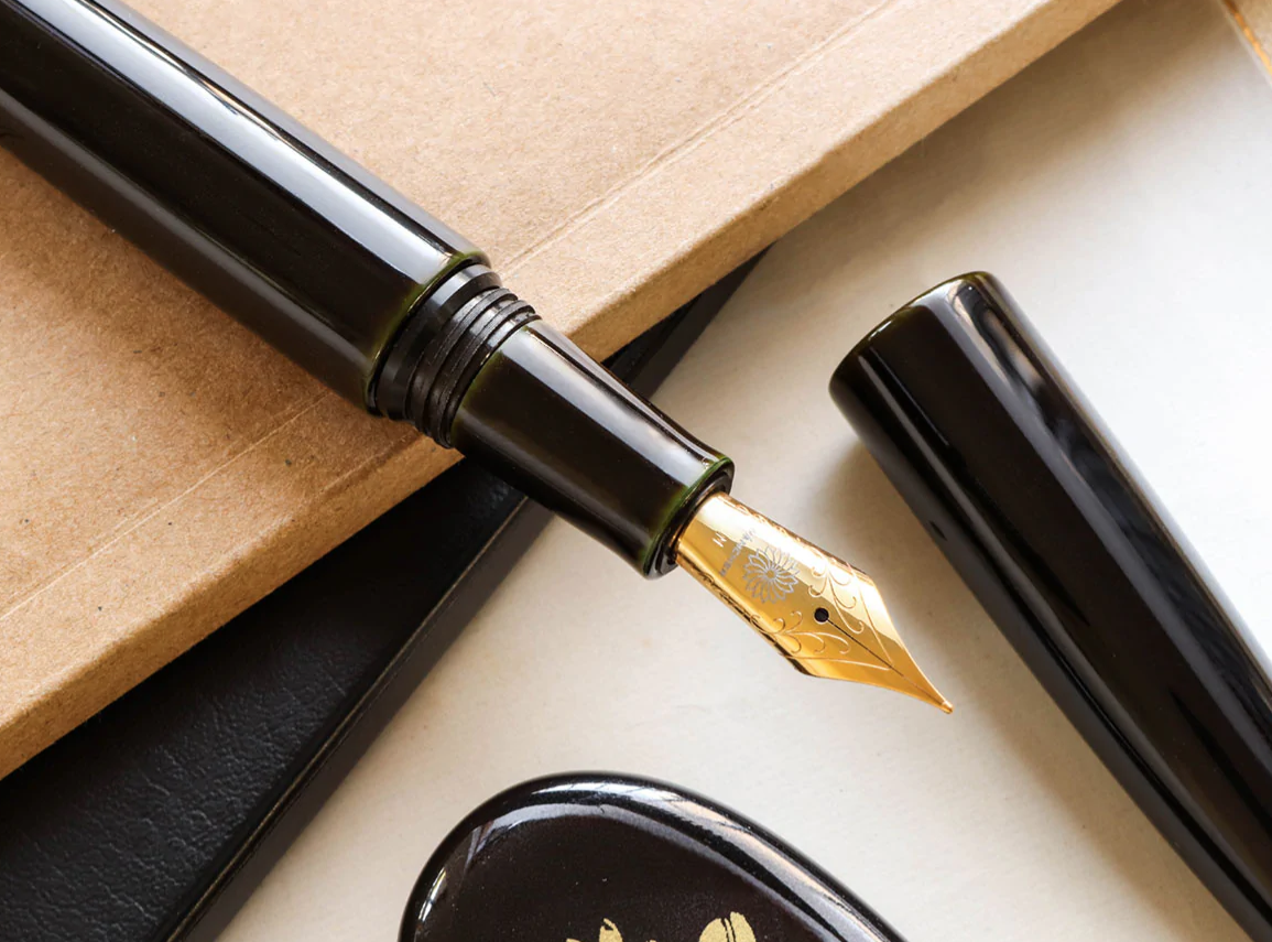 Wancher Dream Fountain Pen | TRUE URUSHI - MIDORI TAMENURI